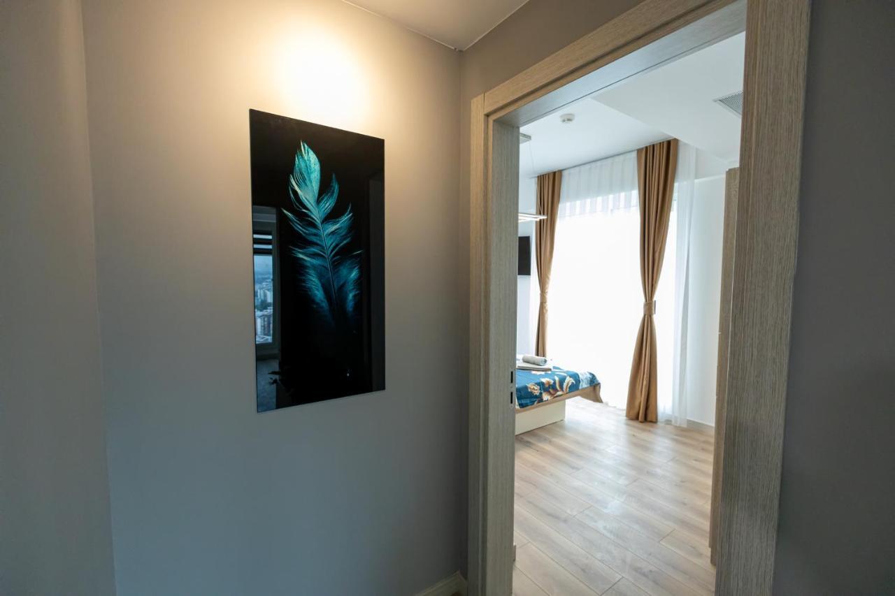 19Th & 18Th Floor Secure Apartments With Pool & Fitness & Parking Included In Price سكوبجي المظهر الخارجي الصورة