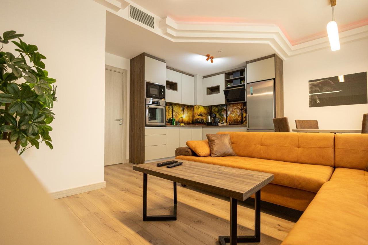 19Th & 18Th Floor Secure Apartments With Pool & Fitness & Parking Included In Price سكوبجي المظهر الخارجي الصورة