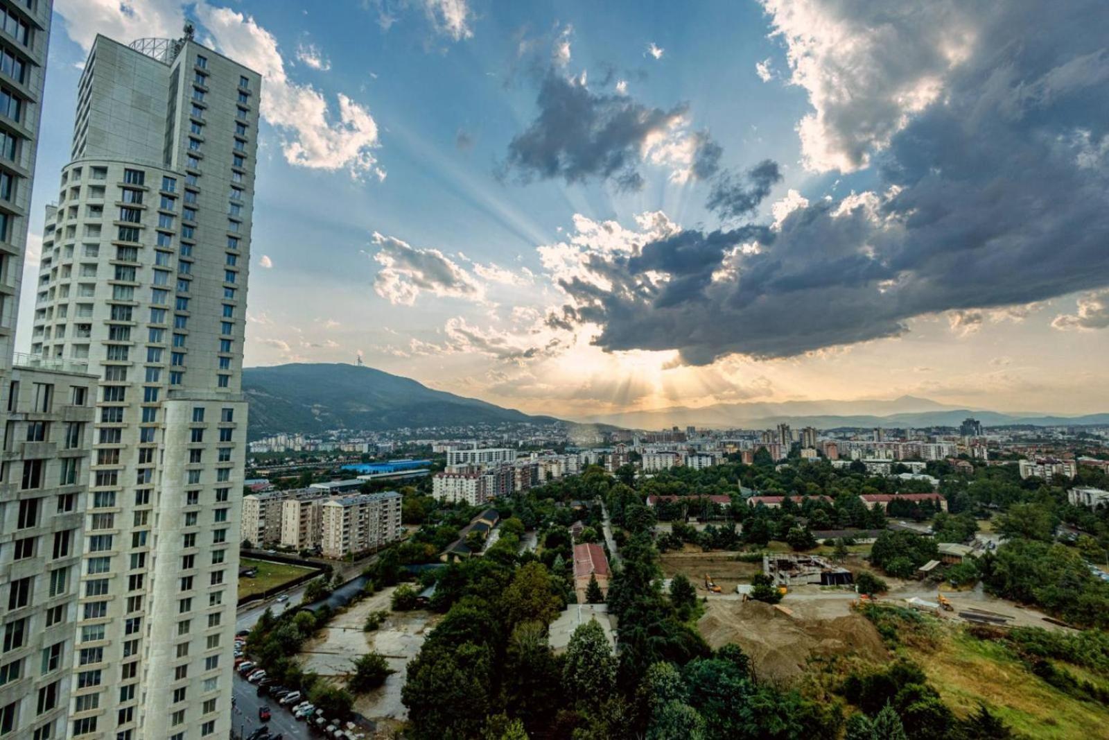 19Th & 18Th Floor Secure Apartments With Pool & Fitness & Parking Included In Price سكوبجي المظهر الخارجي الصورة