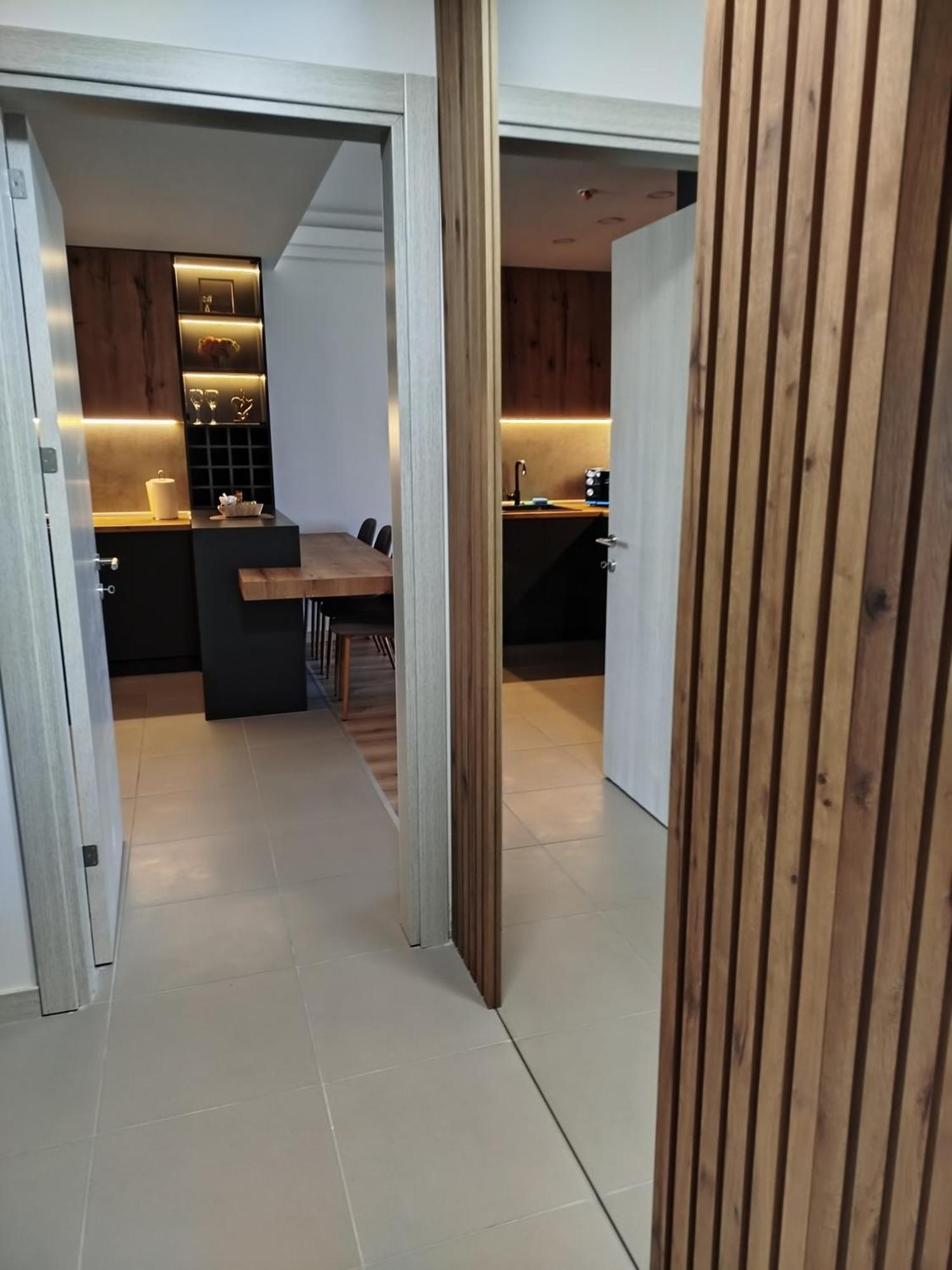 19Th & 18Th Floor Secure Apartments With Pool & Fitness & Parking Included In Price سكوبجي المظهر الخارجي الصورة
